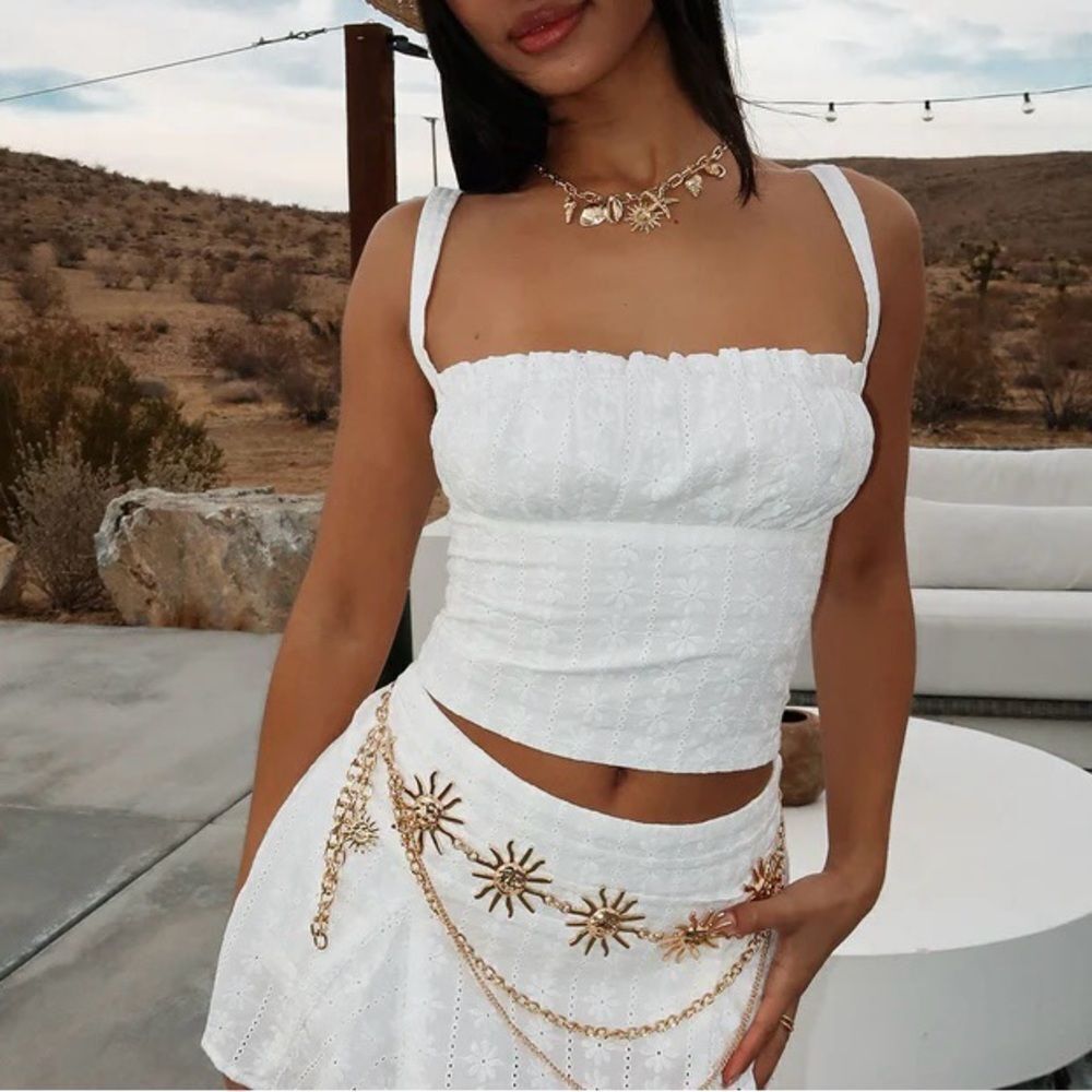 NWT THATS SO FETCH Memphis Top in White